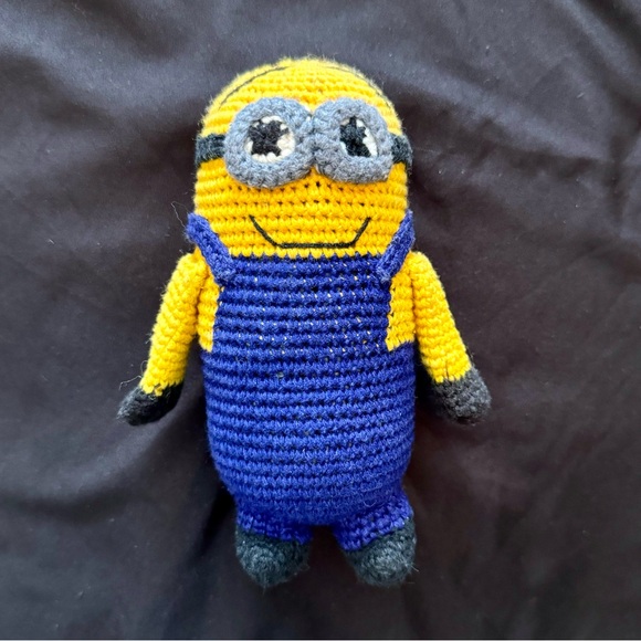 Handmade Stuffed Minion From Despicable Me - Picture 3 of 11
